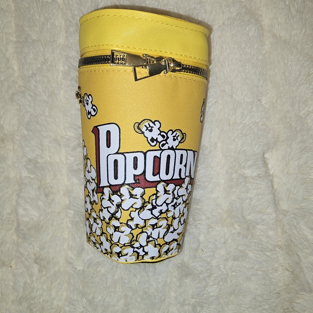 Popcorn novelty purse